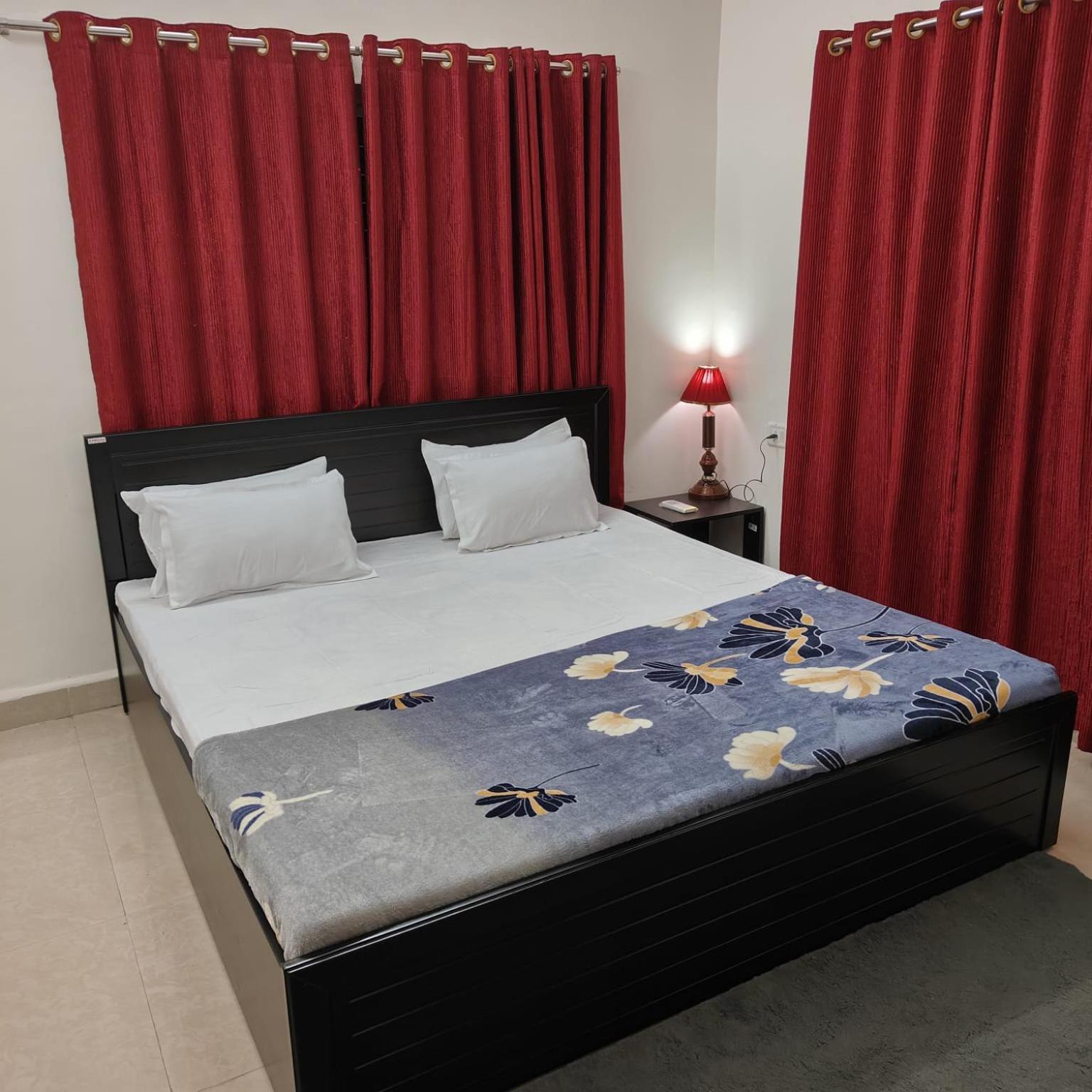 Mahadev Mansion Villa Уджайн Екстериор снимка