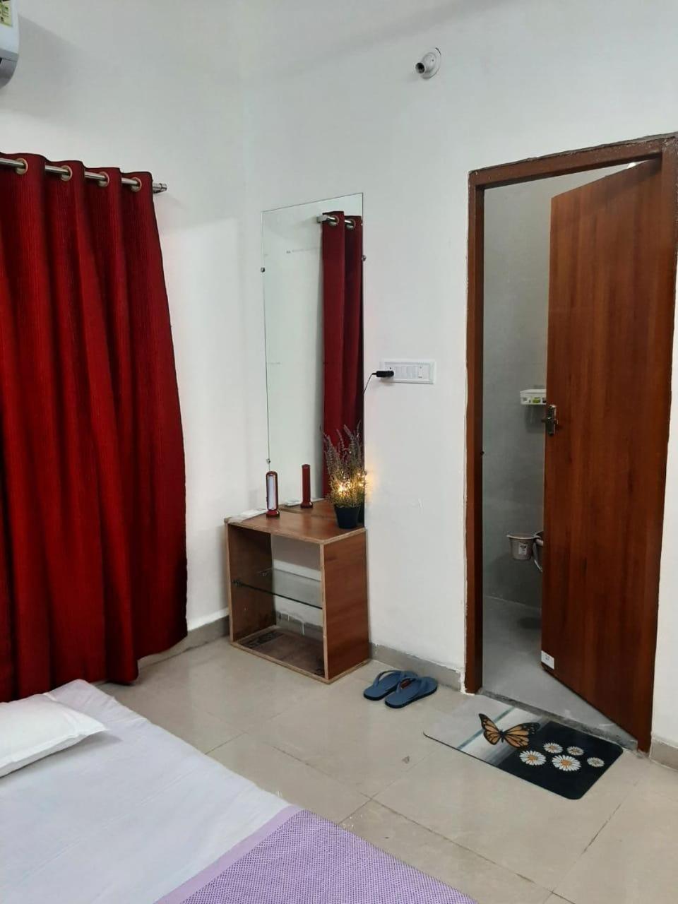 Mahadev Mansion Villa Уджайн Екстериор снимка