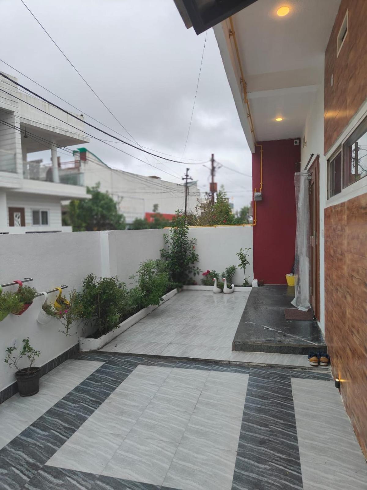 Mahadev Mansion Villa Уджайн Екстериор снимка